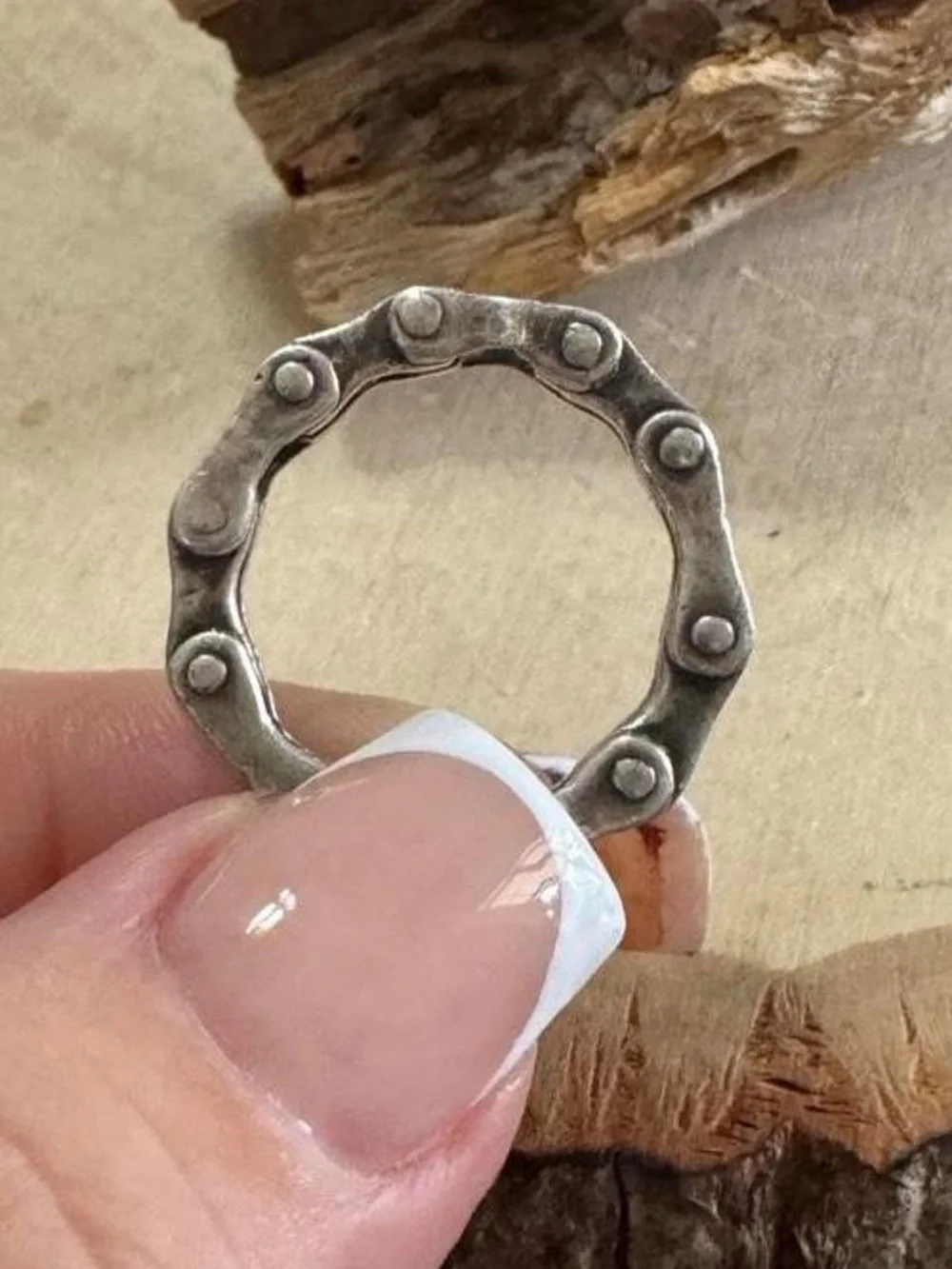 Men’s Sterling Silver Biker Interlock Link Band Ring Size 7.25 to 7.5